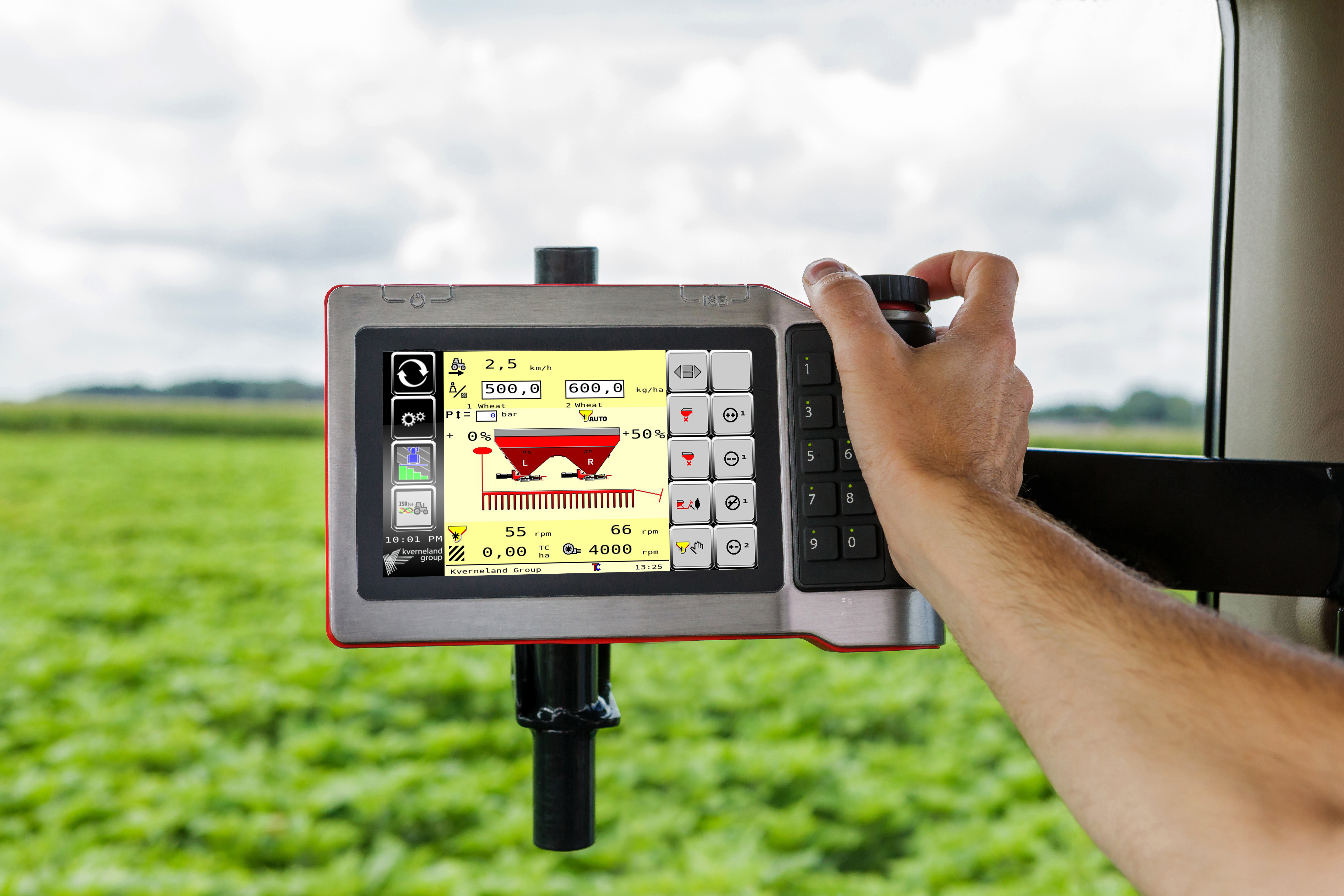 TellusGO-Field-Seeder2-jpg-g18uldfzon